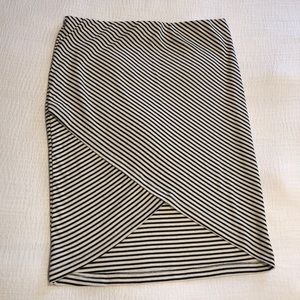 LUSH SKIRT